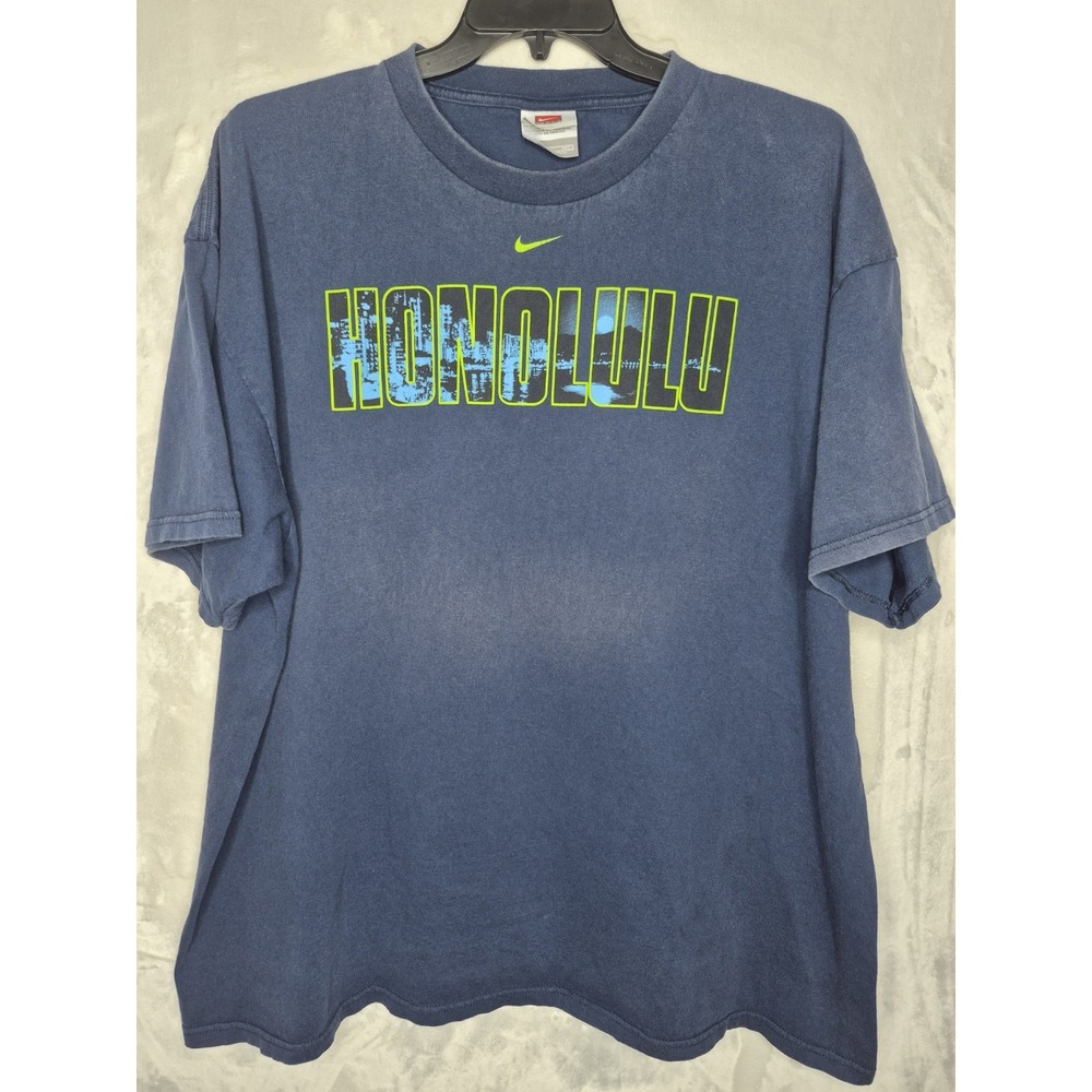 Vintage Nike Team Sports Center Swoosh Honolulu T Shirt Mens XXL Faded Blue